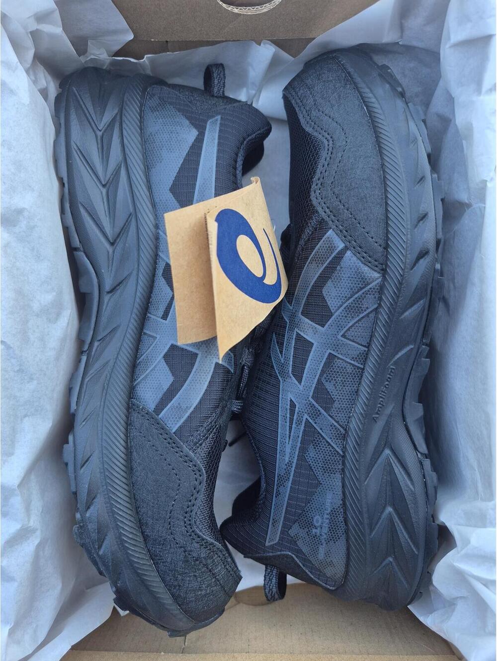 ASICS Gel Venture 10 Black Graphite Grey Size 10 New in Box